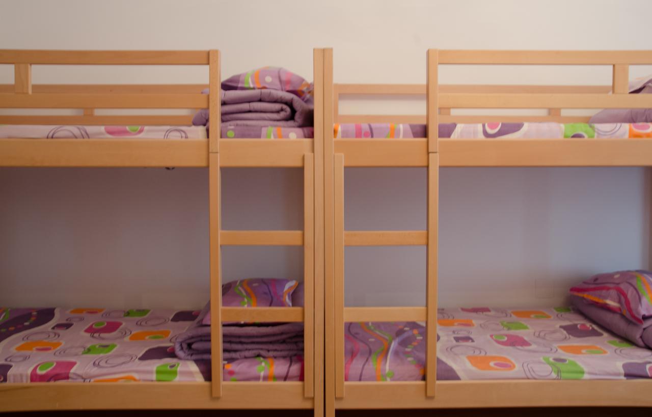 Pura Vida Hub Hostel Bukareszt Zewnętrze zdjęcie