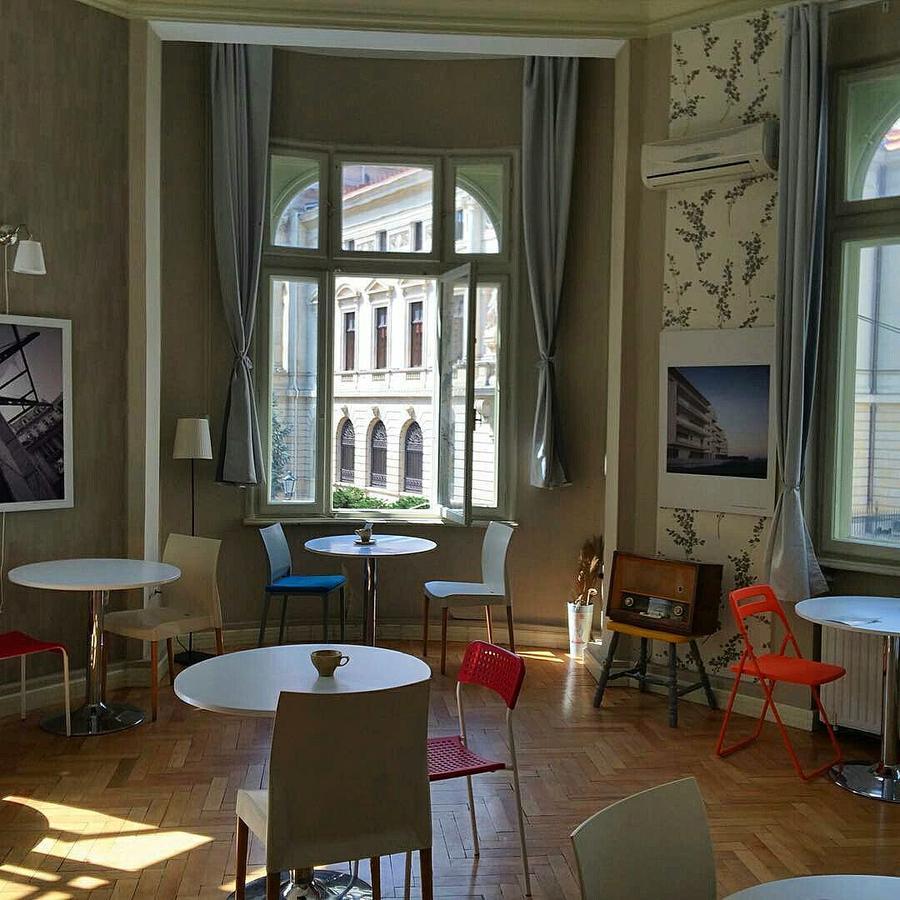 Pura Vida Hub Hostel Bukareszt Zewnętrze zdjęcie